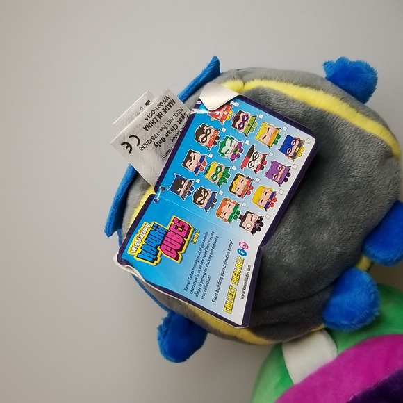 Bundle of 3 Kawaii Cubes plushies ( Batman, Joker, Superman) - Picture 9 of 9